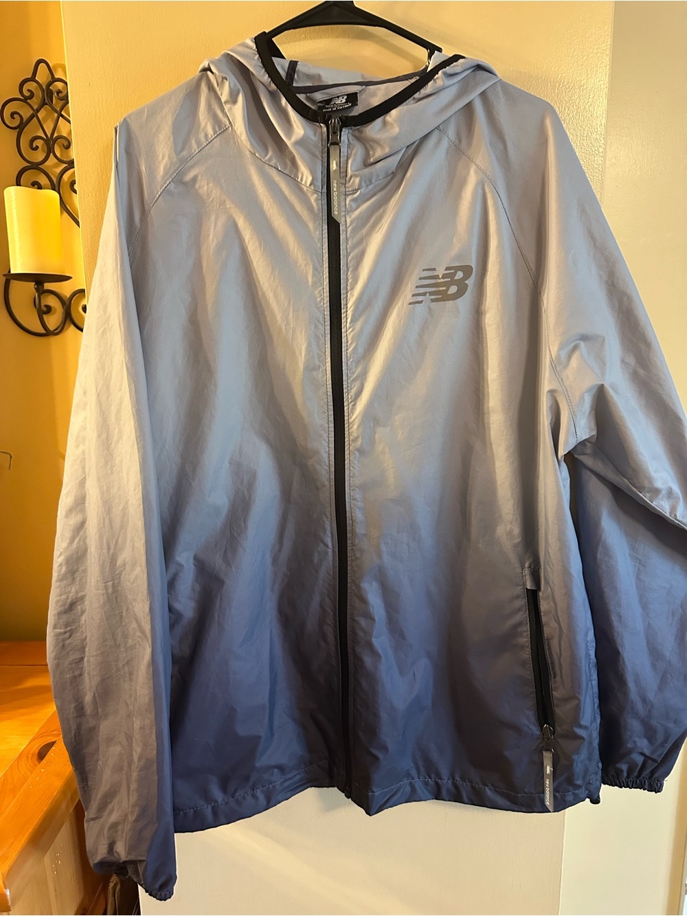 New Balance Men’s Ombre Hooded Windbreaker Jacket - Light to Dark Blue